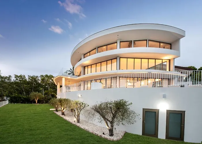 Casa Rotunda On Hamilton Island By Hiha Villa